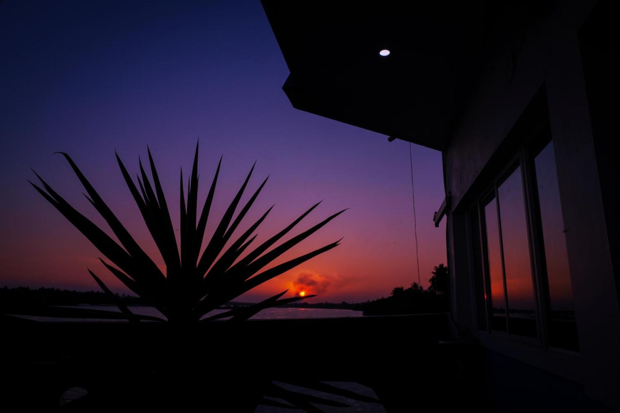 Victoria'S River View Resort Pondicherry Bagian luar foto