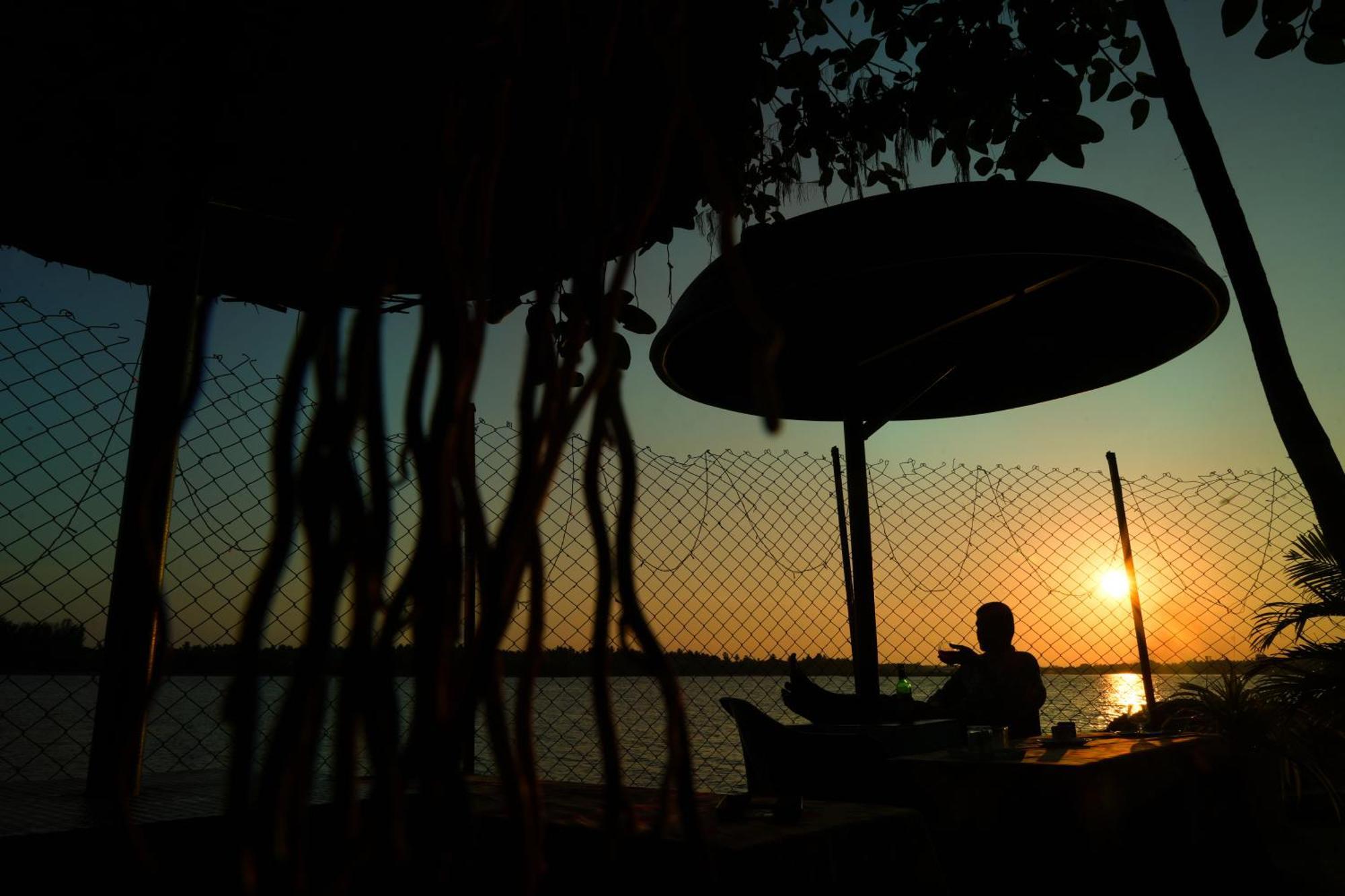 Victoria'S River View Resort Pondicherry Bagian luar foto