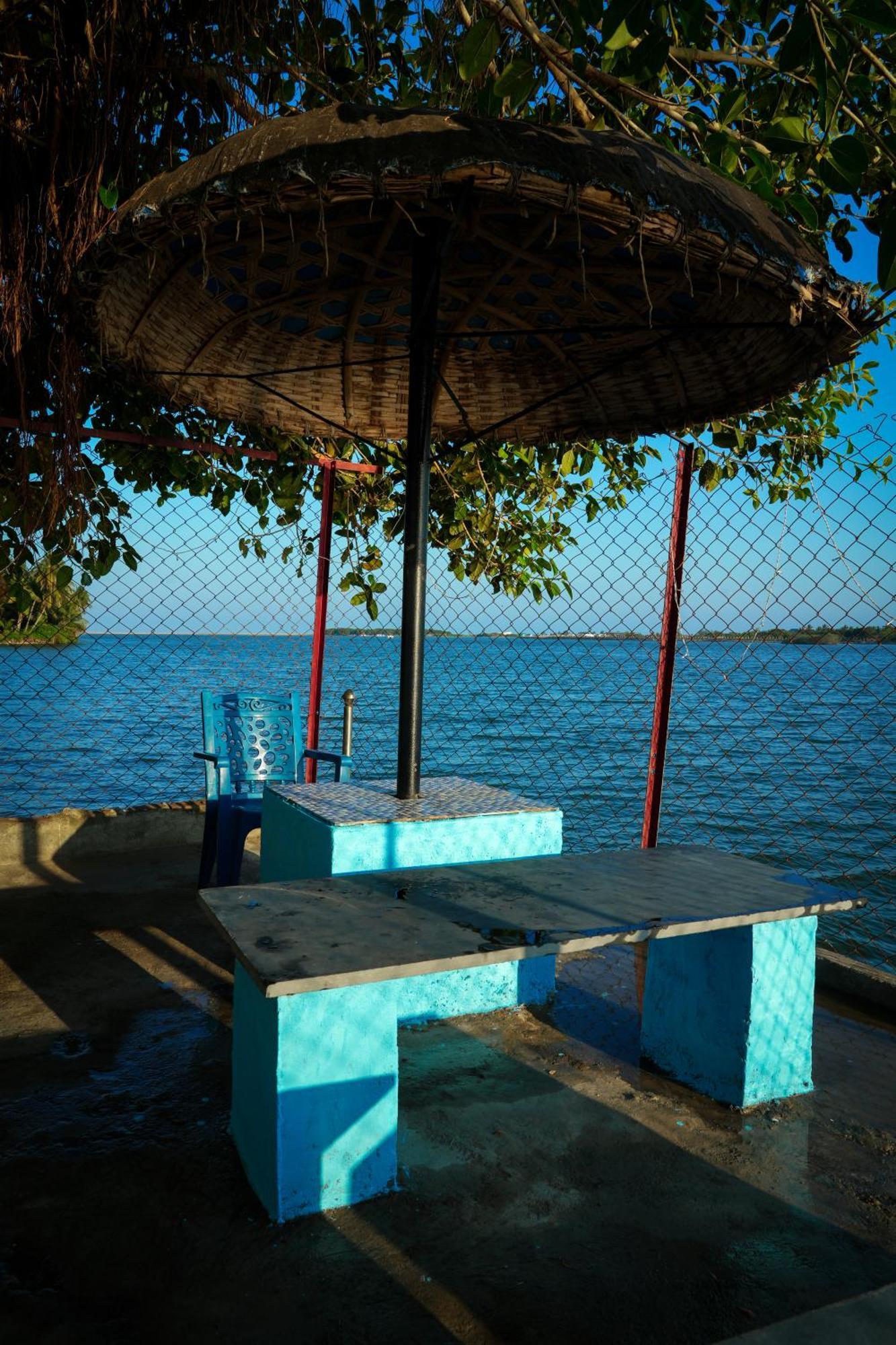 Victoria'S River View Resort Pondicherry Bagian luar foto