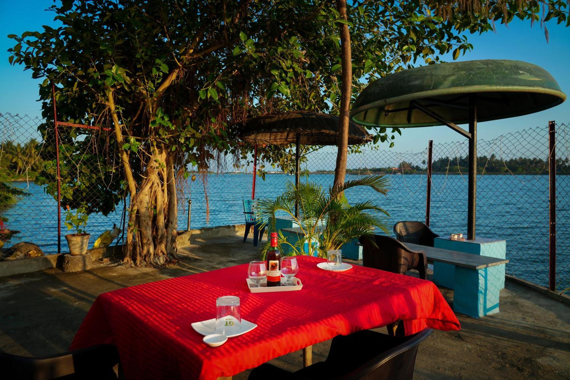 Victoria'S River View Resort Pondicherry Bagian luar foto